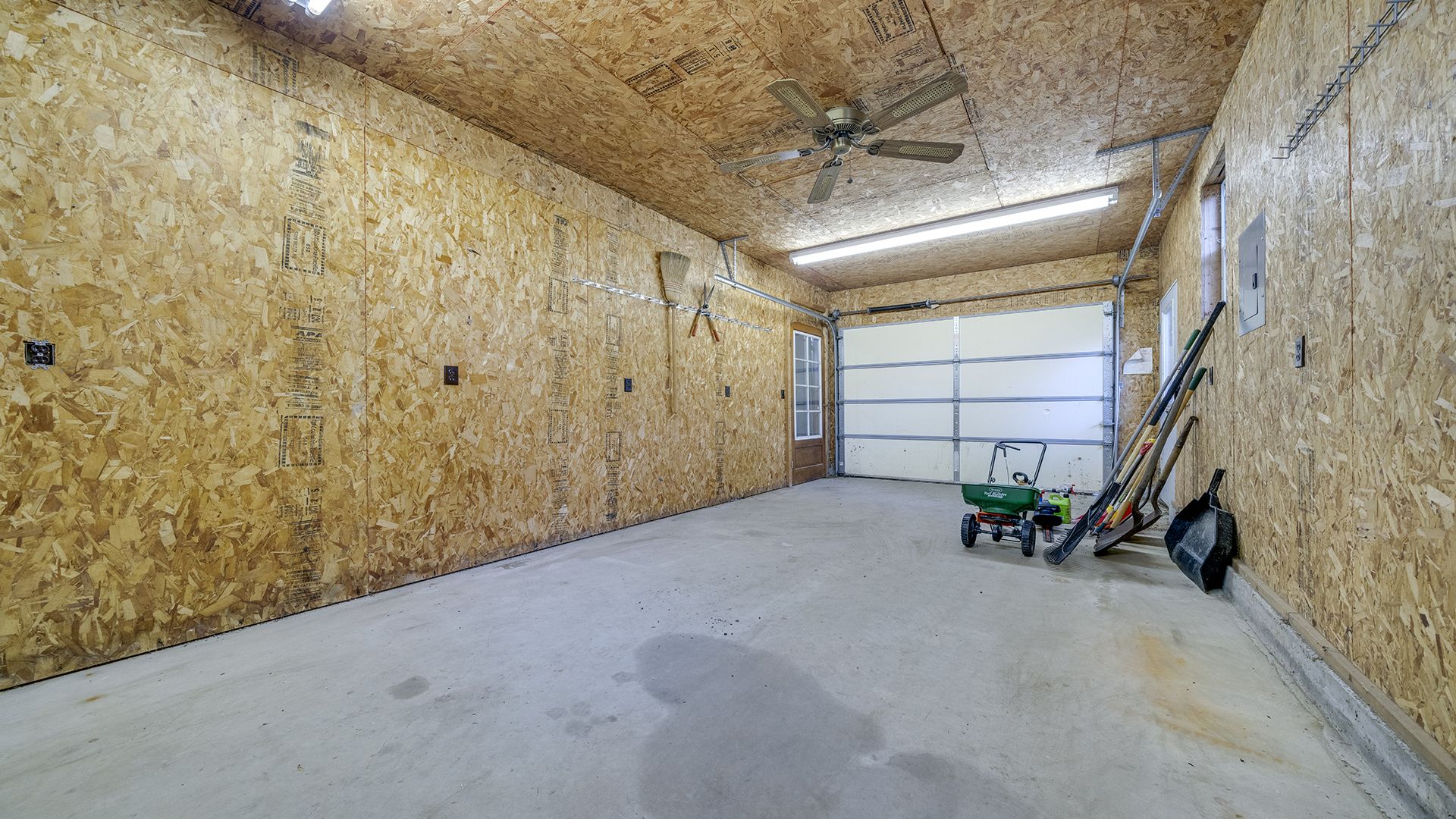 321 East Chamberlin Street Dixon, IL 61021 - Photo 49 of 58