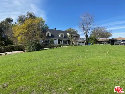 a view of mountain view and mountain view