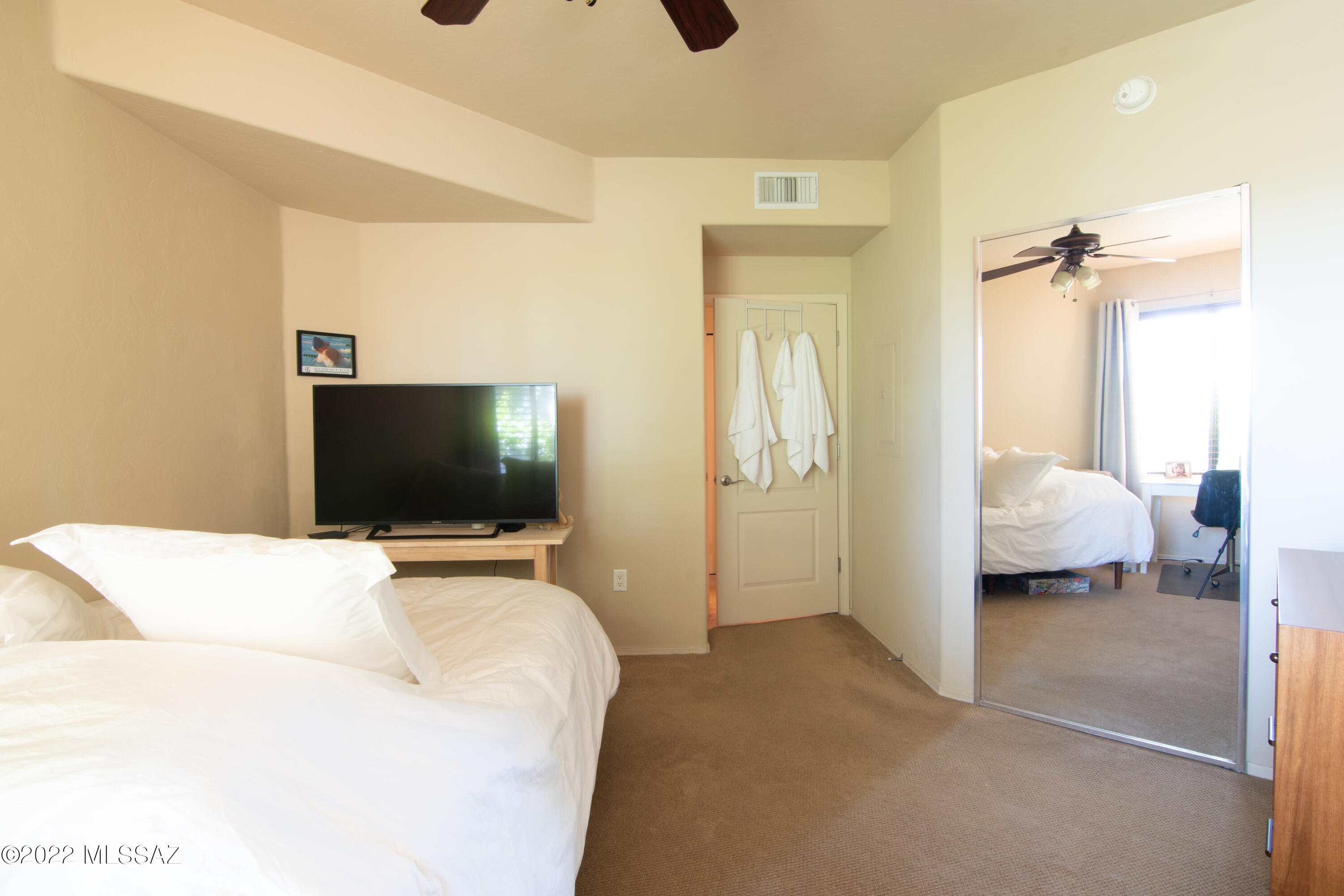 2550 East River Road, Unit 15103 Tucson, AZ 85718 - Photo 14 of 27