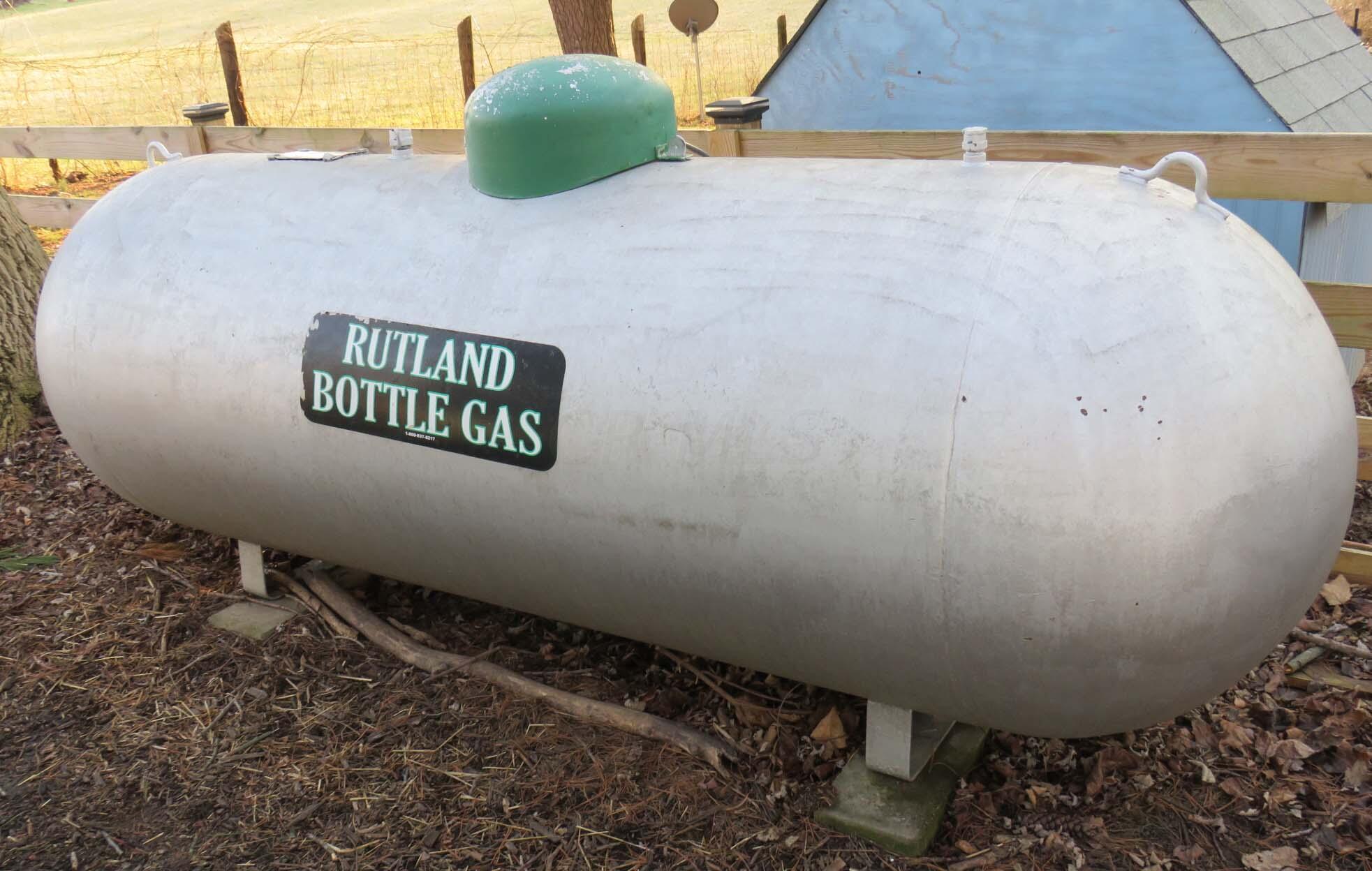 8035 Slough Road Northwest Carroll, OH 43112 - Photo 41 of 48 Propane Tank