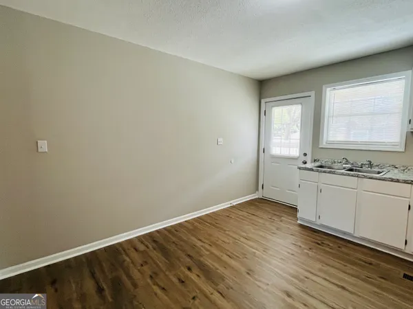 $1,500 | 900 Park Avenue, LaGrange, GA 30240