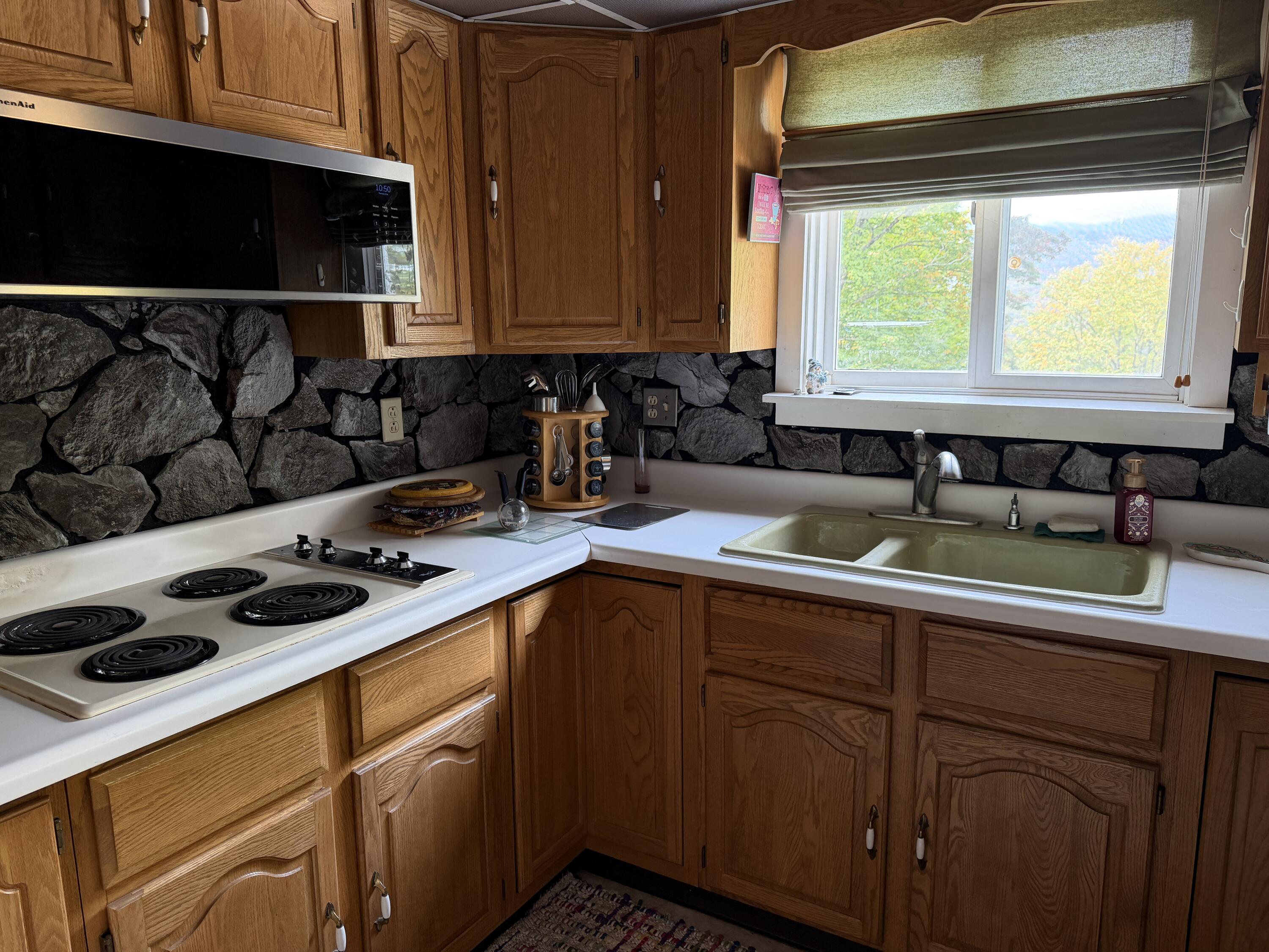 2019 Ridgeview Road Carrabassett Valley, ME 04947 - Photo 37 of 58 IMG_0393
