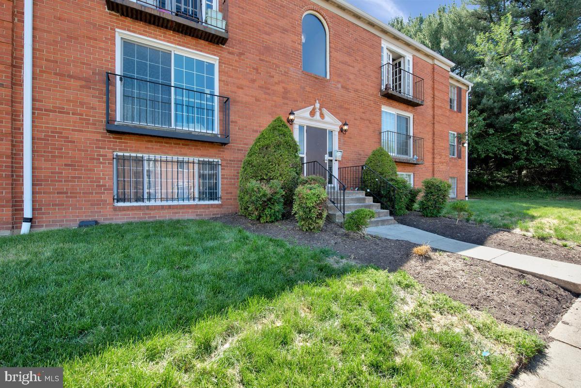 3809 Swann Road, Unit 203 Suitland, MD 20746 - Photo 2 of 30