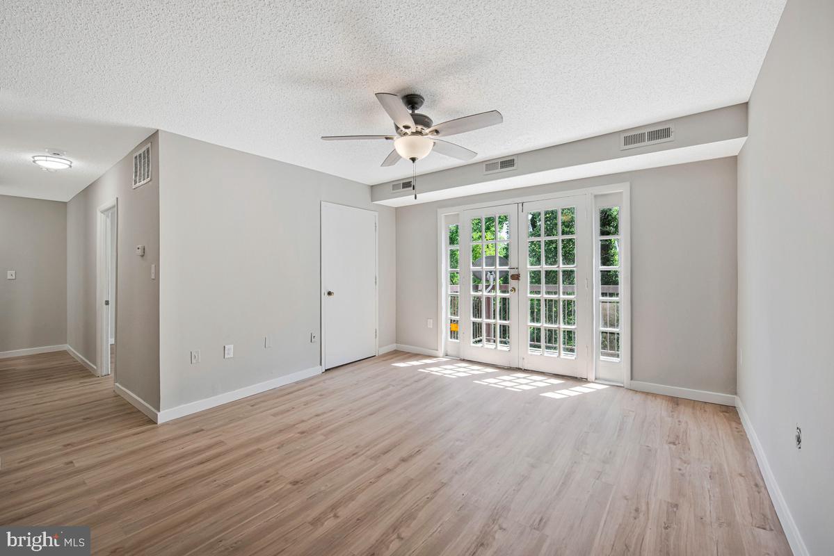 3809 Swann Road, Unit 203 Suitland, MD 20746 - Photo 9 of 30