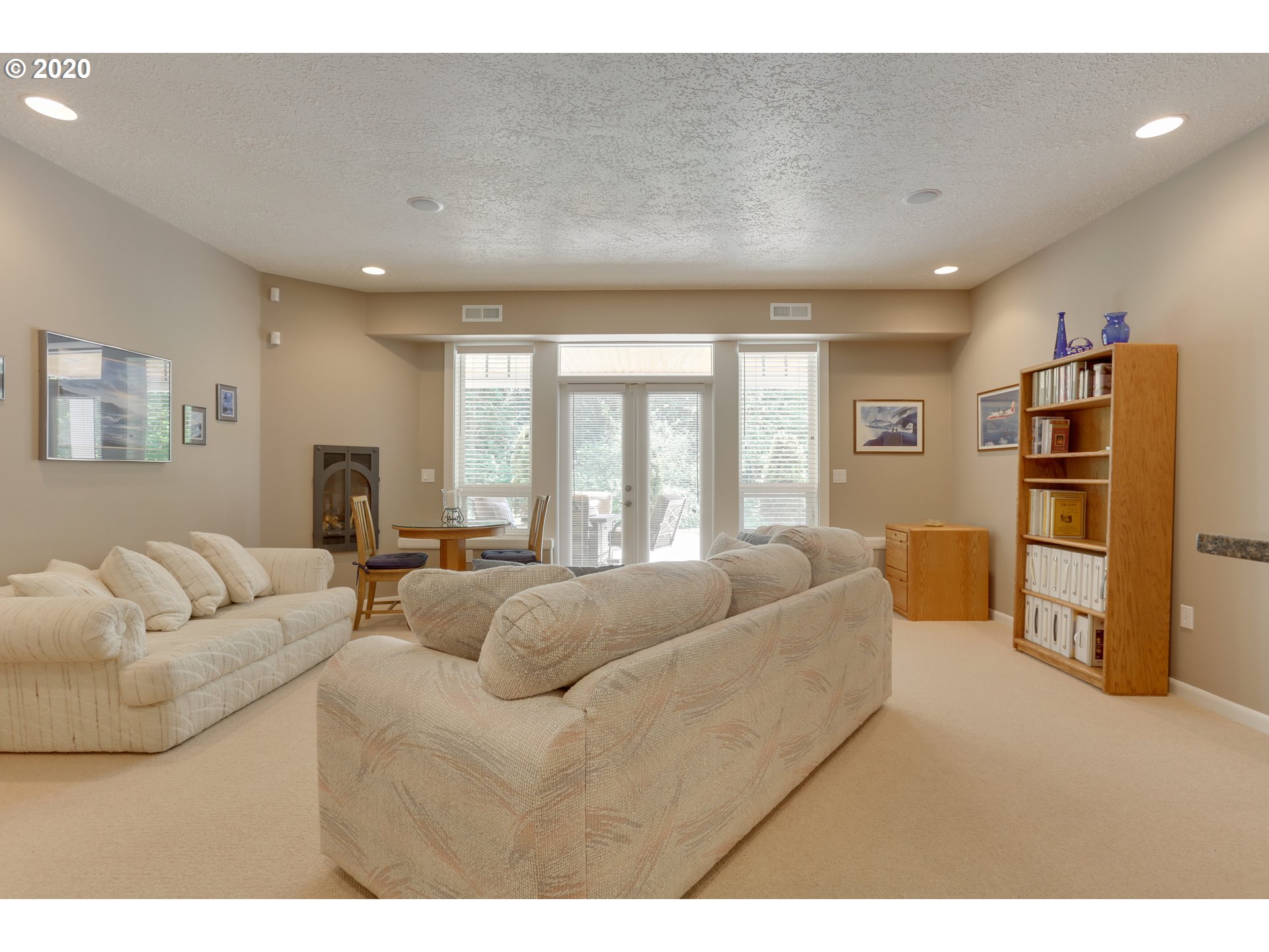 604 Southeast Gabbert Road Gresham, OR 97080 - Photo 21 of 32 Gallery Image 21
