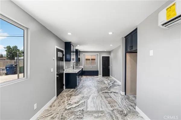 $799,990 | 44441 Sierra Highway, Lancaster, CA 93534