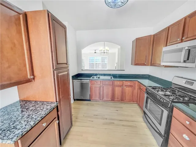 $314,000 | 1869 Appaloosa Mill Court Northeast, Buford, GA 30519