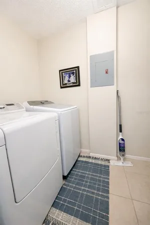 $1,250 | 9374 Nakoma Way, Unit 9, Weeki Wachee, FL 34613