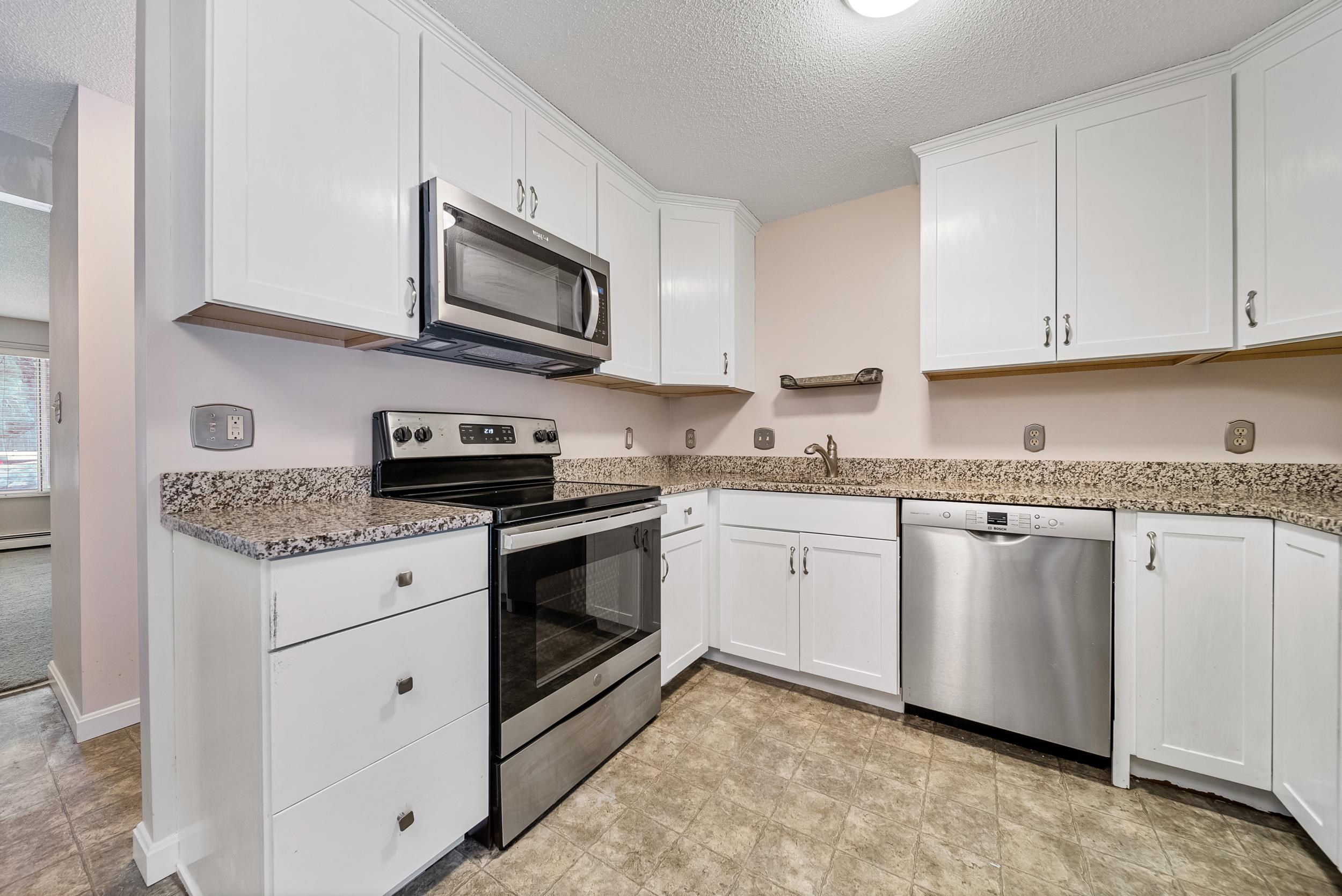 238 Base Hill Road, Unit 15 Keene, NH 03431 - Photo 3 of 24