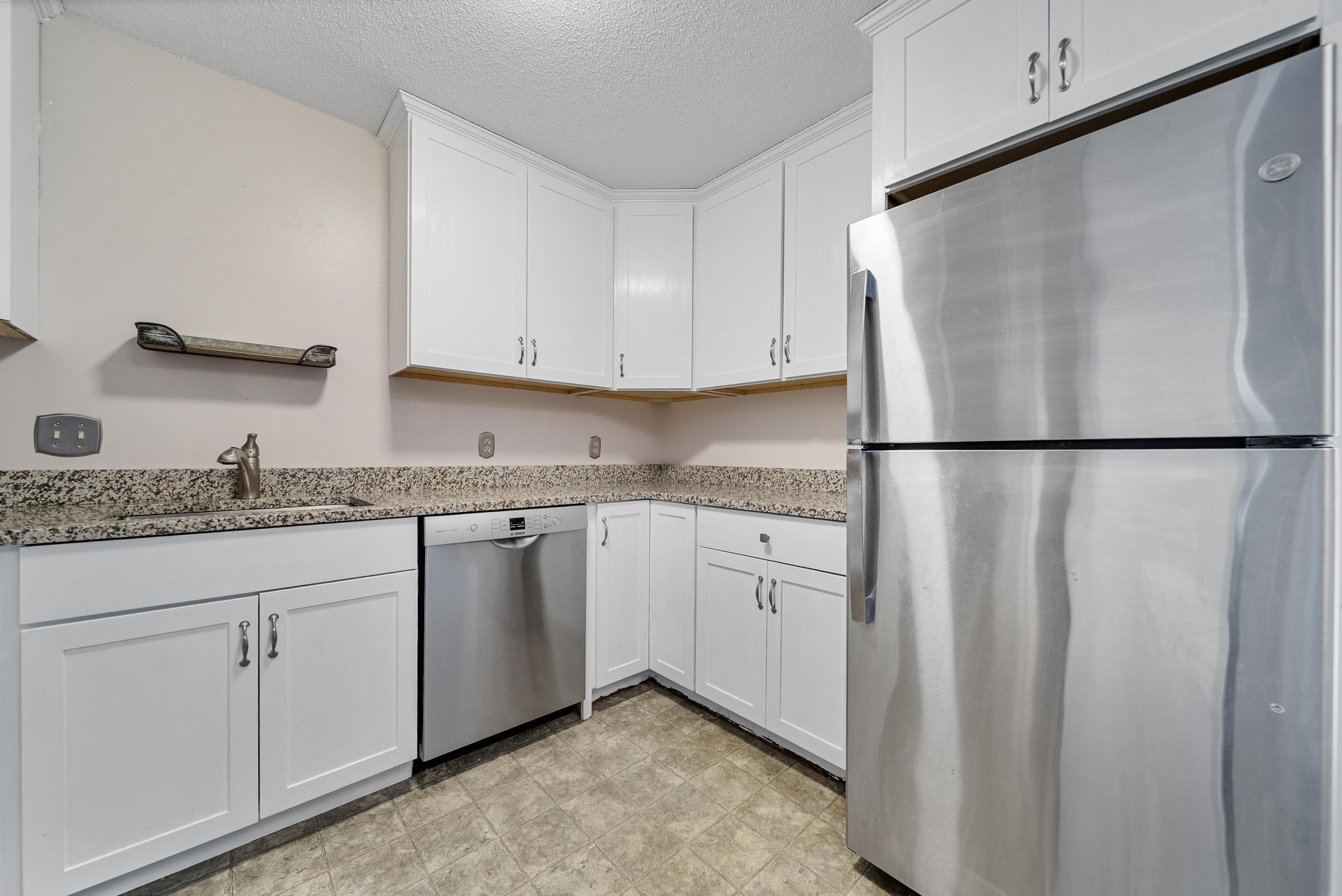 238 Base Hill Road, Unit 15 Keene, NH 03431 - Photo 6 of 24