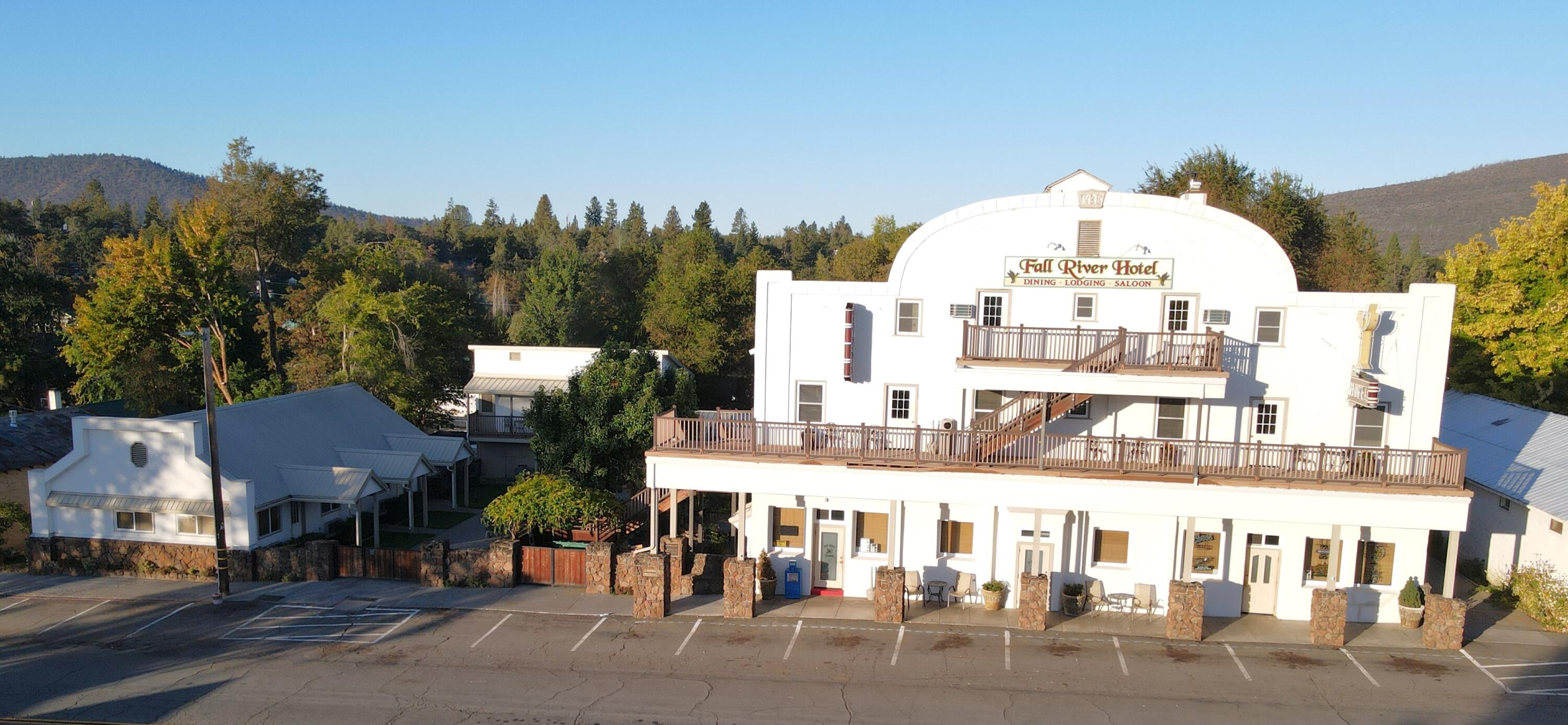a view of a large building