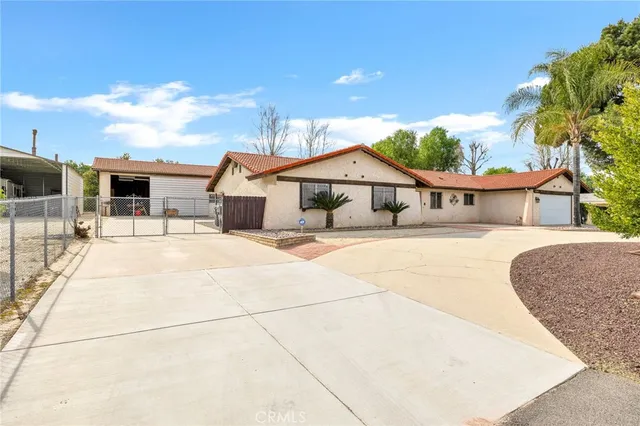 $625,900 | 42325 Whittier Avenue, Hemet, CA 92544