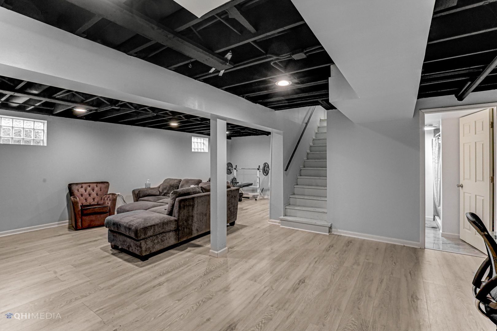 2930 Paris Road Olympia Fields, IL 60461 - Photo 24 of 27 a view of livingroom with furniture and wooden floor