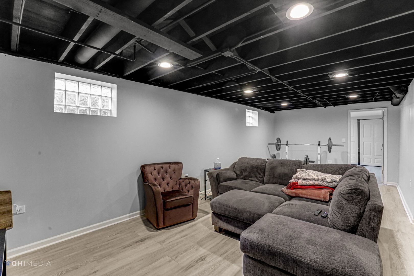 2930 Paris Road Olympia Fields, IL 60461 - Photo 25 of 27 a media room with furniture