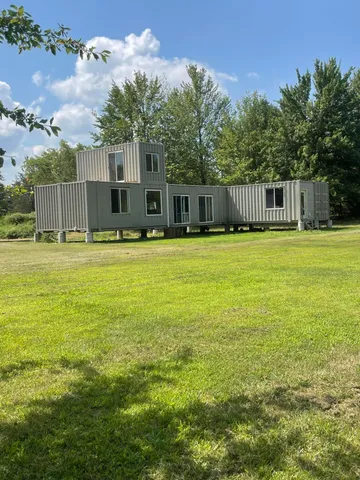 $695,000 | 7767 Warren Woods Road, Three Oaks, MI 49128