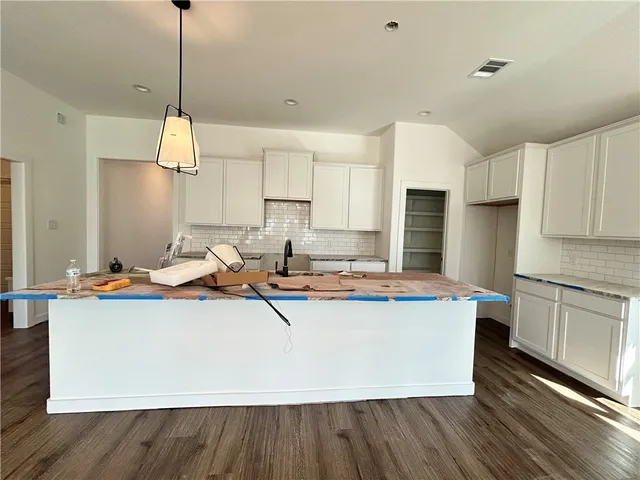 $409,900 | 3030 Teller Drive, Bryan, TX 77808