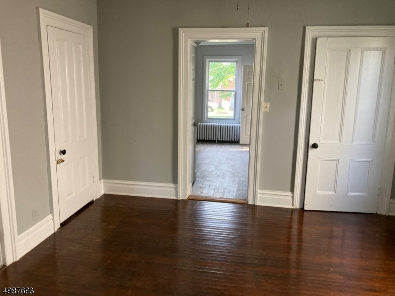 149 West High Street Somerville, NJ 08876 - Photo 5 of 14