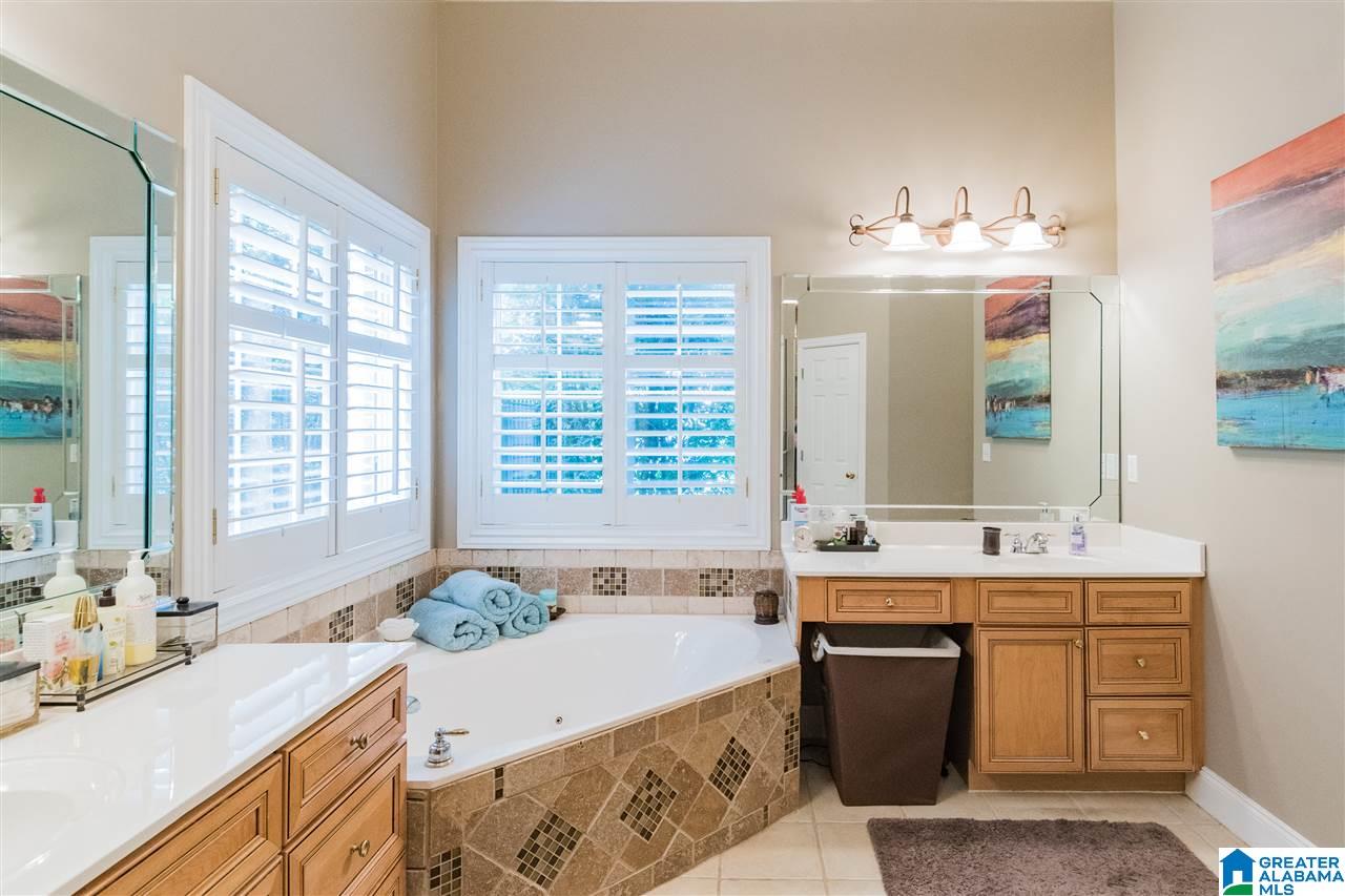5817 Waterstone Point Birmingham, AL 35244 - Photo 23 of 44