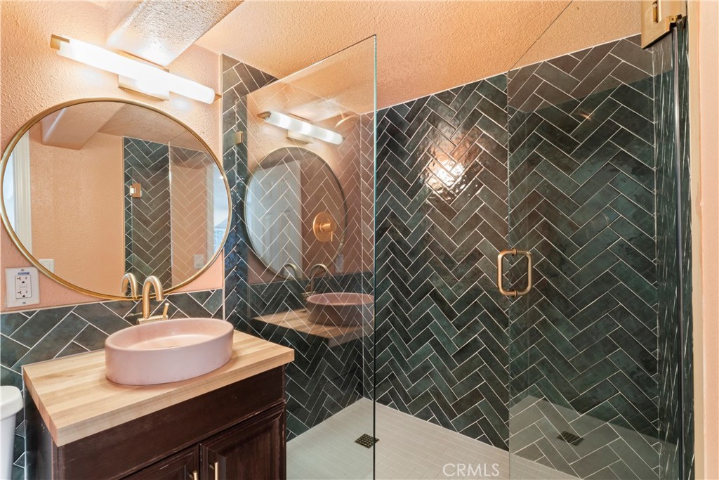 1139 Bear Springs Road Rimforest, CA 92378 - Photo 33 of 45