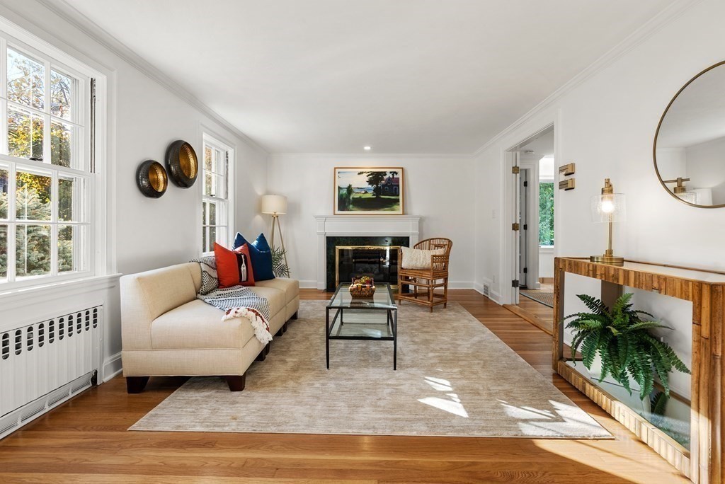 227 Islington Road Newton, MA 02466 - Photo 3 of 40