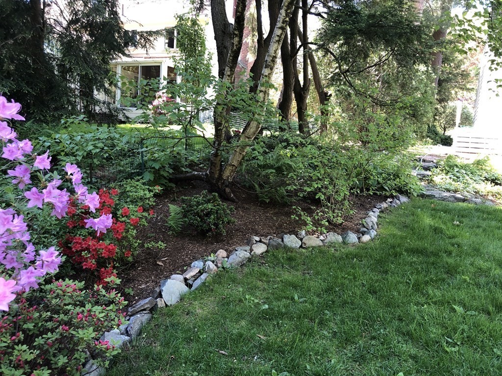 227 Islington Road Newton, MA 02466 - Photo 32 of 40