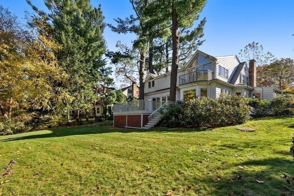 227 Islington Road Newton, MA 02466 - Photo 38 of 40