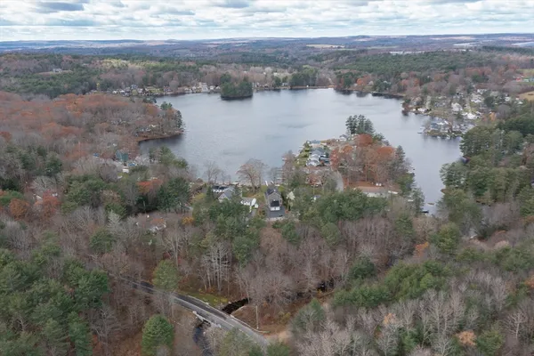 $359,900 | 12 Point Eastalee Drive, Spencer, MA 01562
