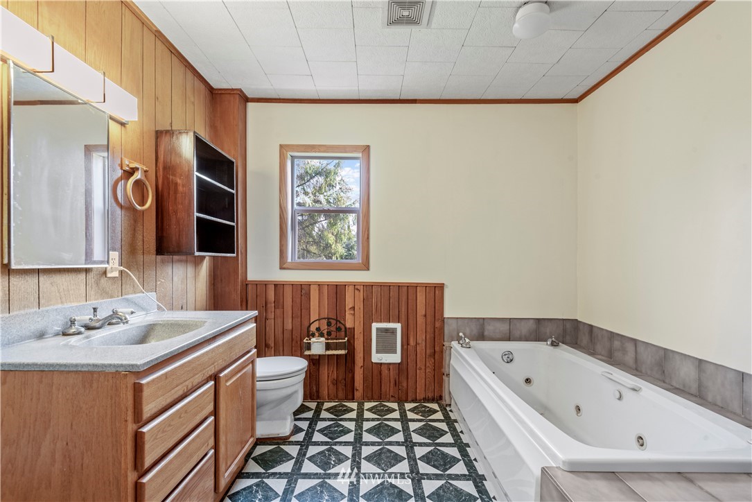 112 Evergreen Spur Road Kelso, WA 98626 - Photo 11 of 27 Gallery Image 11