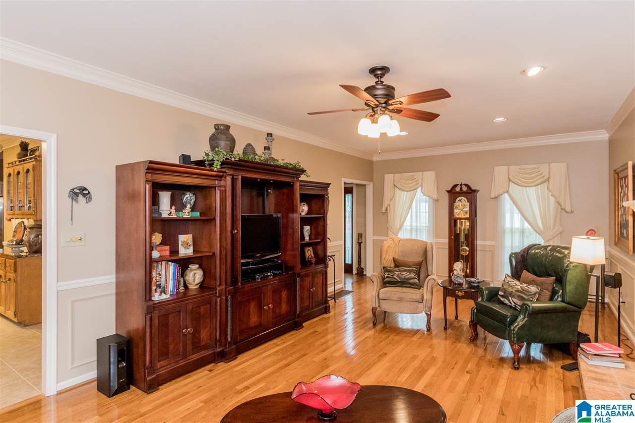2049 Shagbark Road Birmingham, AL 35244 - Photo 9 of 40 Gallery Image 9