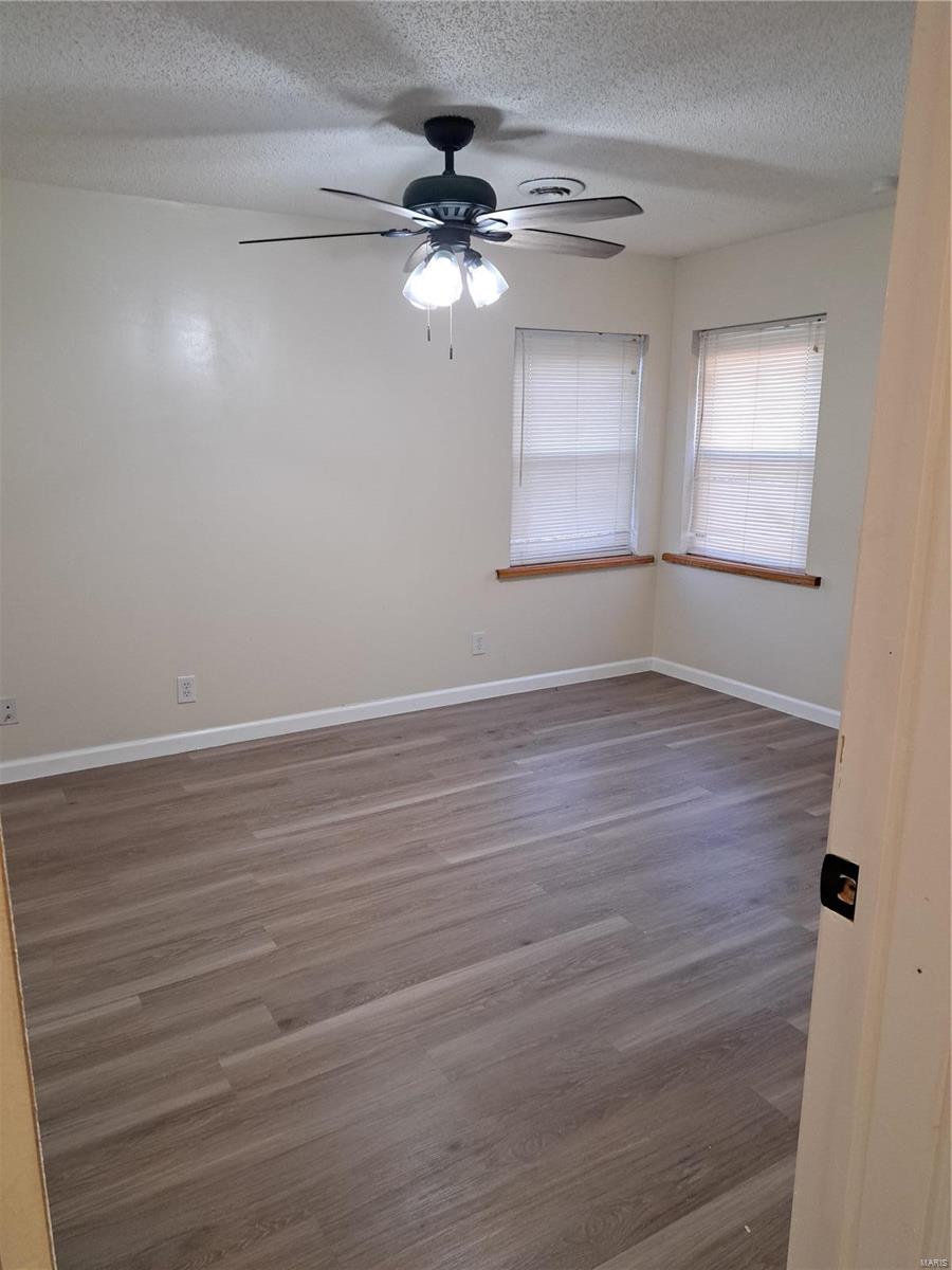 7882 Becker Road St. Louis, MO 63129 - Photo 12 of 34