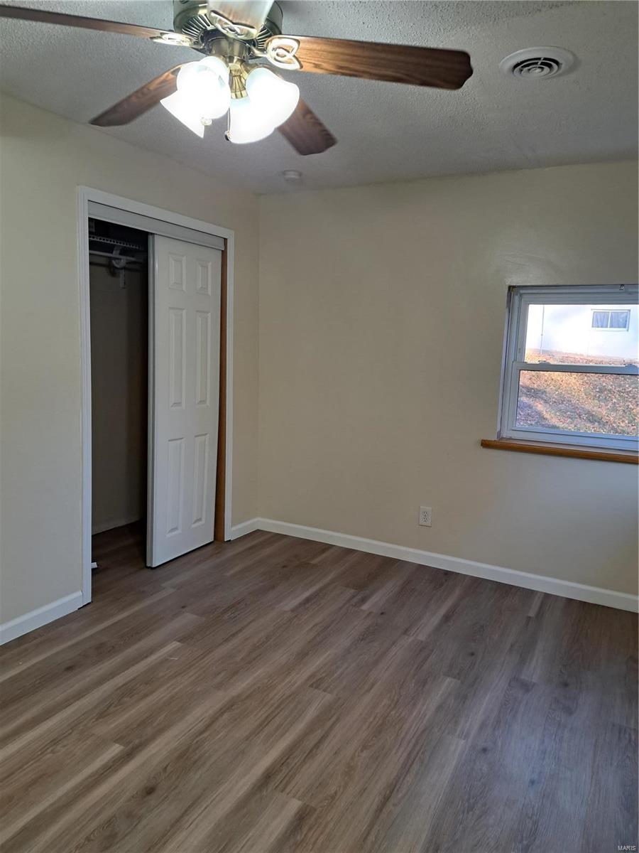 7882 Becker Road St. Louis, MO 63129 - Photo 16 of 34