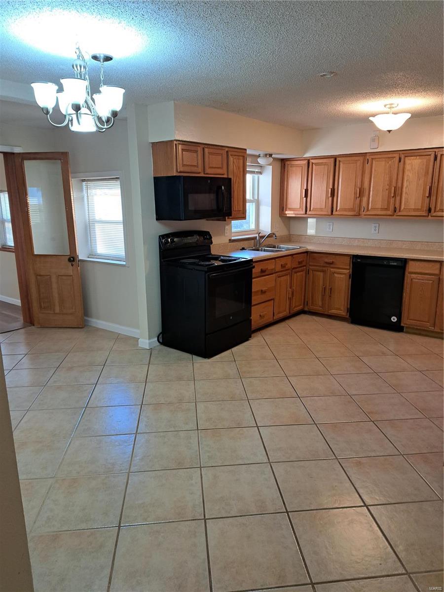 7882 Becker Road St. Louis, MO 63129 - Photo 17 of 34