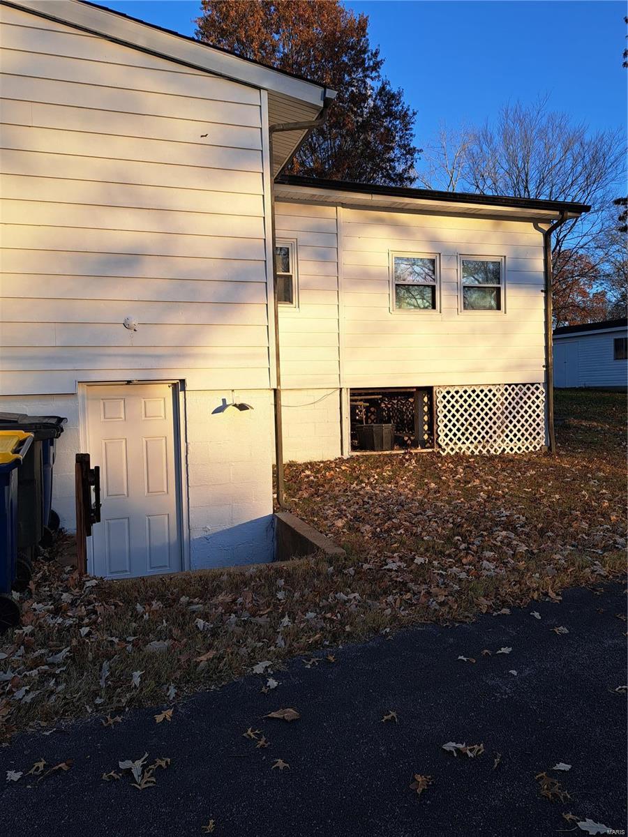 7882 Becker Road St. Louis, MO 63129 - Photo 30 of 34