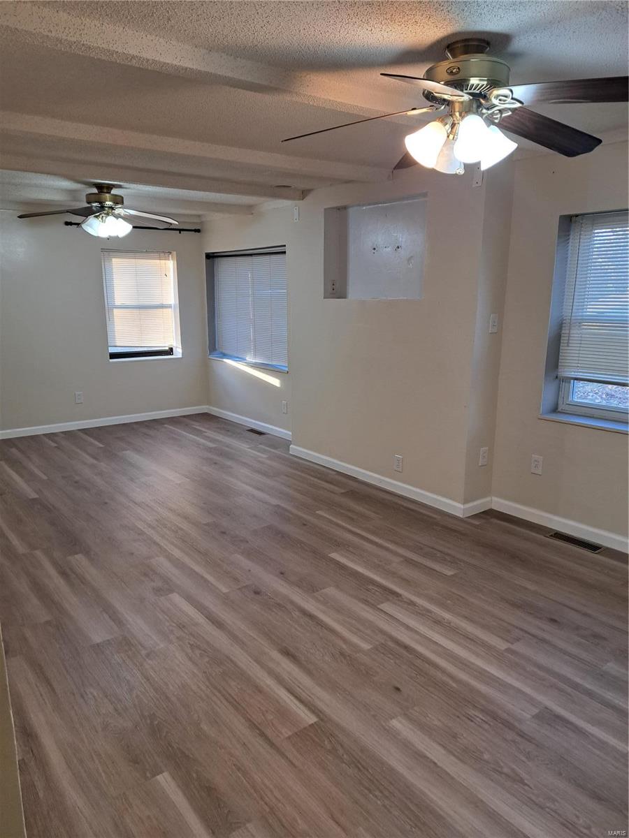 7882 Becker Road St. Louis, MO 63129 - Photo 6 of 34