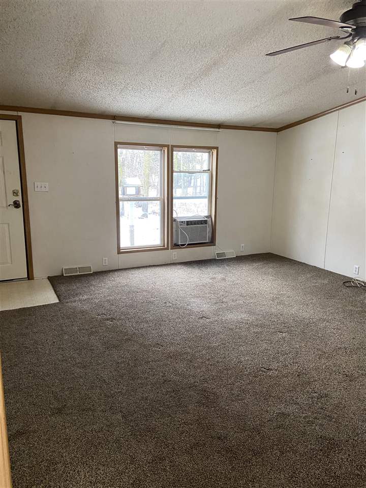 2180 North Iva Road Hemlock, MI 48626 - Photo 4 of 13