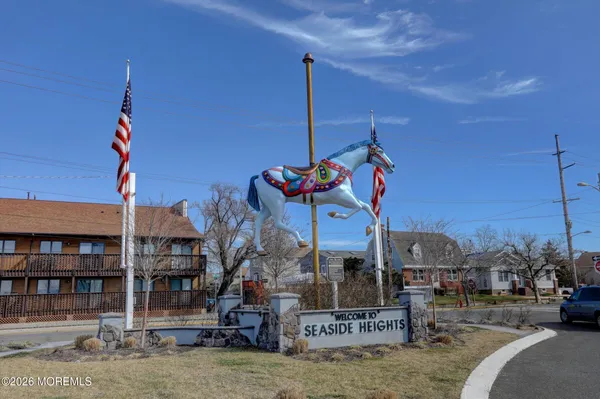$3,300 | 222 Hiering Avenue, Seaside Heights, NJ 08751