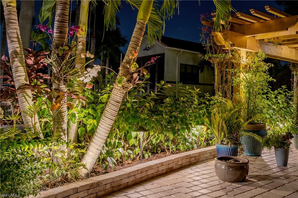 13621 Snapper Lane Naples, FL 34114 - Photo 33 of 41