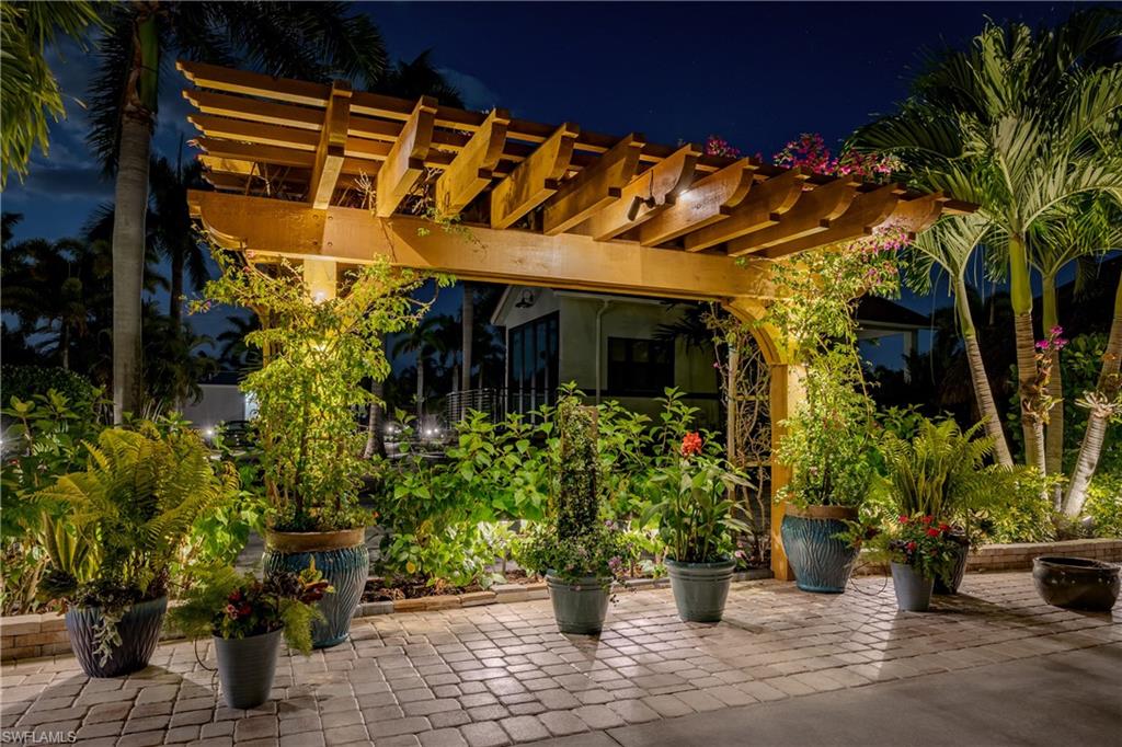 13621 Snapper Lane Naples, FL 34114 - Photo 37 of 41