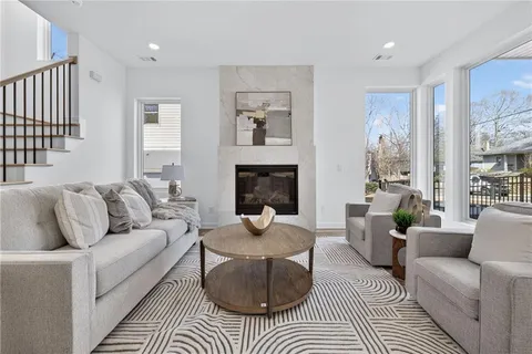 $1,050,000 | 163 Walthall Street Southeast, Unit A, Atlanta, GA 30316