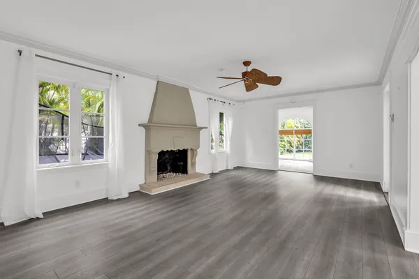 $8,500,000 | 5960 North Bayshore Drive, Miami, FL 33137