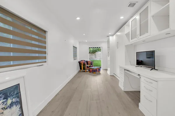 $8,500,000 | 5960 North Bayshore Drive, Miami, FL 33137