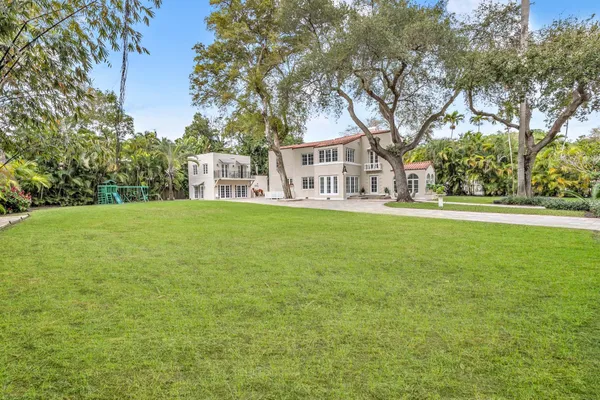 $8,500,000 | 5960 North Bayshore Drive, Miami, FL 33137