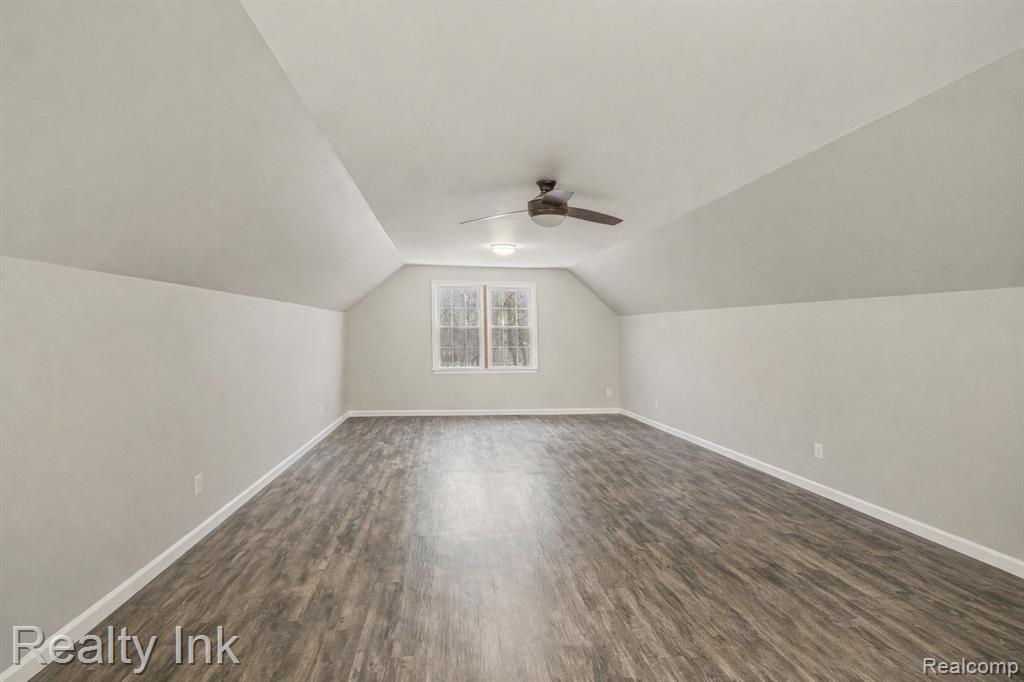 11661 Shaffer Road Davisburg, MI 48350 - Photo 13 of 20 Gallery Image 13