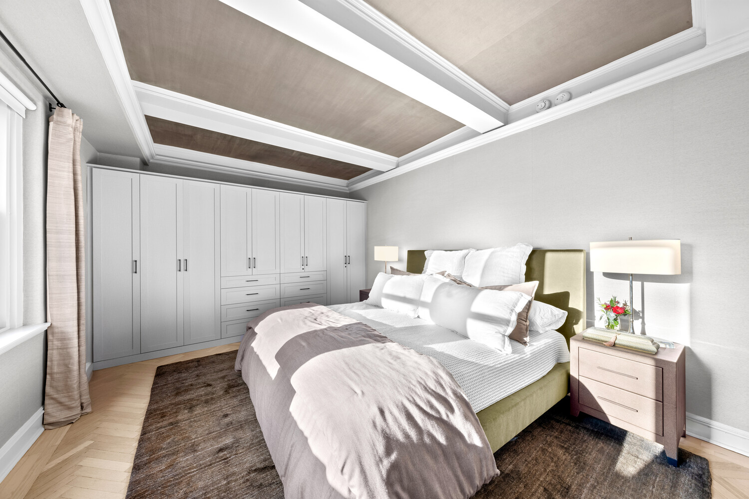 160 Central Park South, Unit 2811 Manhattan, NY 10019 - Photo 9 of 20