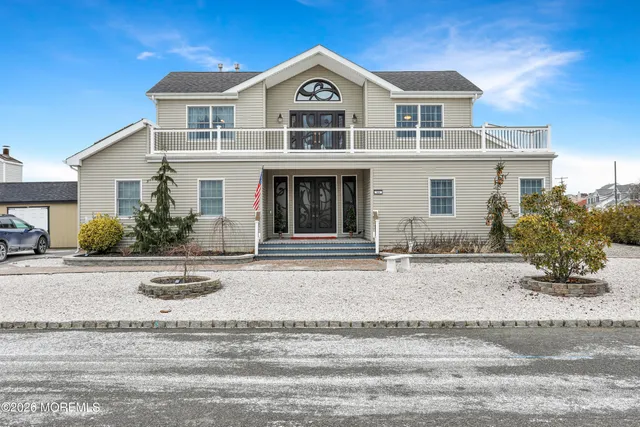 $1,399,999 | 50 Neptune Road, Toms River, NJ 08753