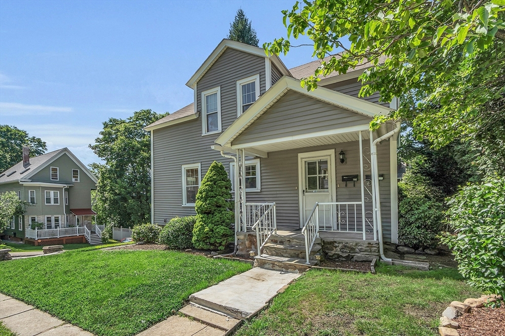 5 Wakefield Street Worcester, MA 01605 - Photo 7 of 42 front view of a house with a yard