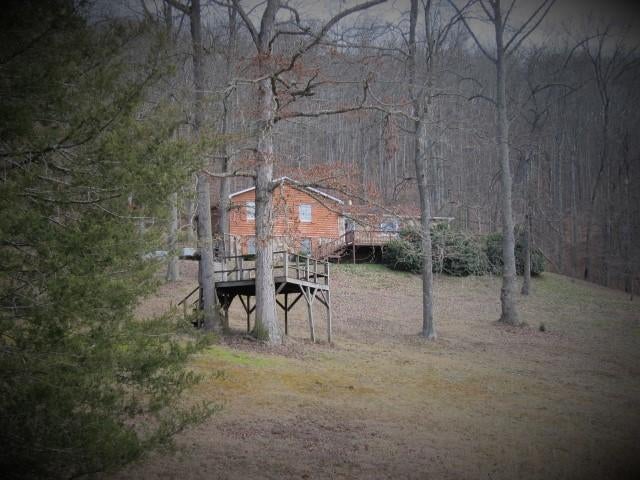 322 Howards Branch Road Hinton, WV 25951 - Photo 12 of 37 Gallery Image 12