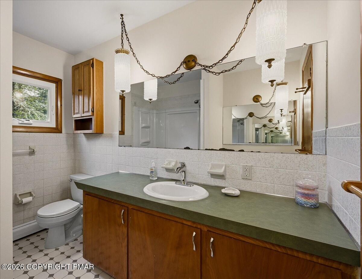 310 Albert Road Stroudsburg, PA 18360 - Photo 35 of 54 Full Bath