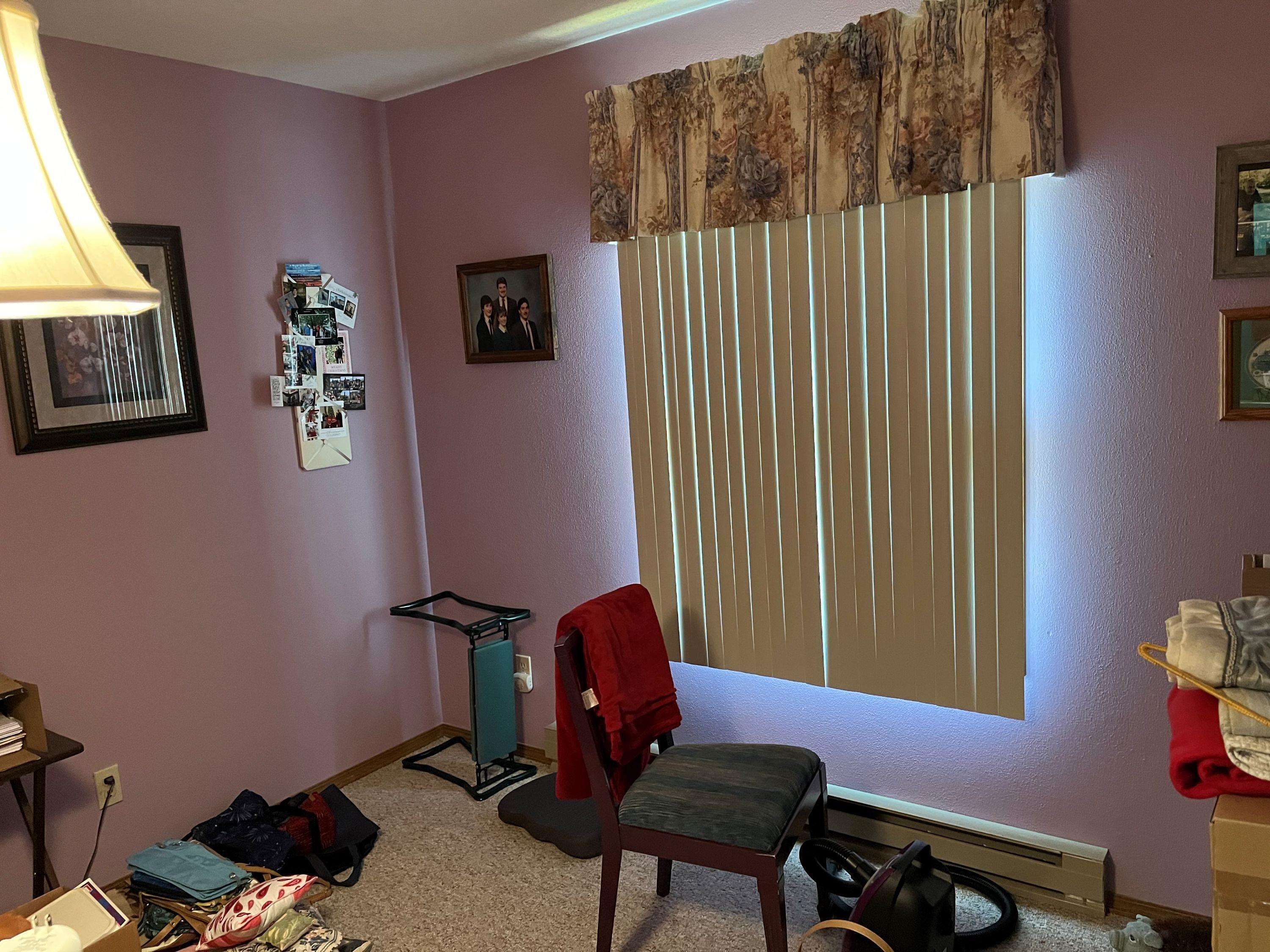 3126 8th Street Rockford, IL 61109 - Photo 3 of 8 a view of workspace with lounge chair