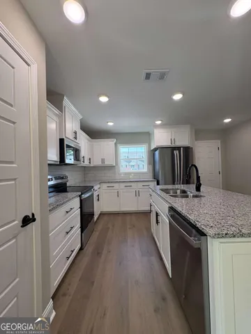 $1,750 | 419 Madison Avenue, St. Marys, GA 31558